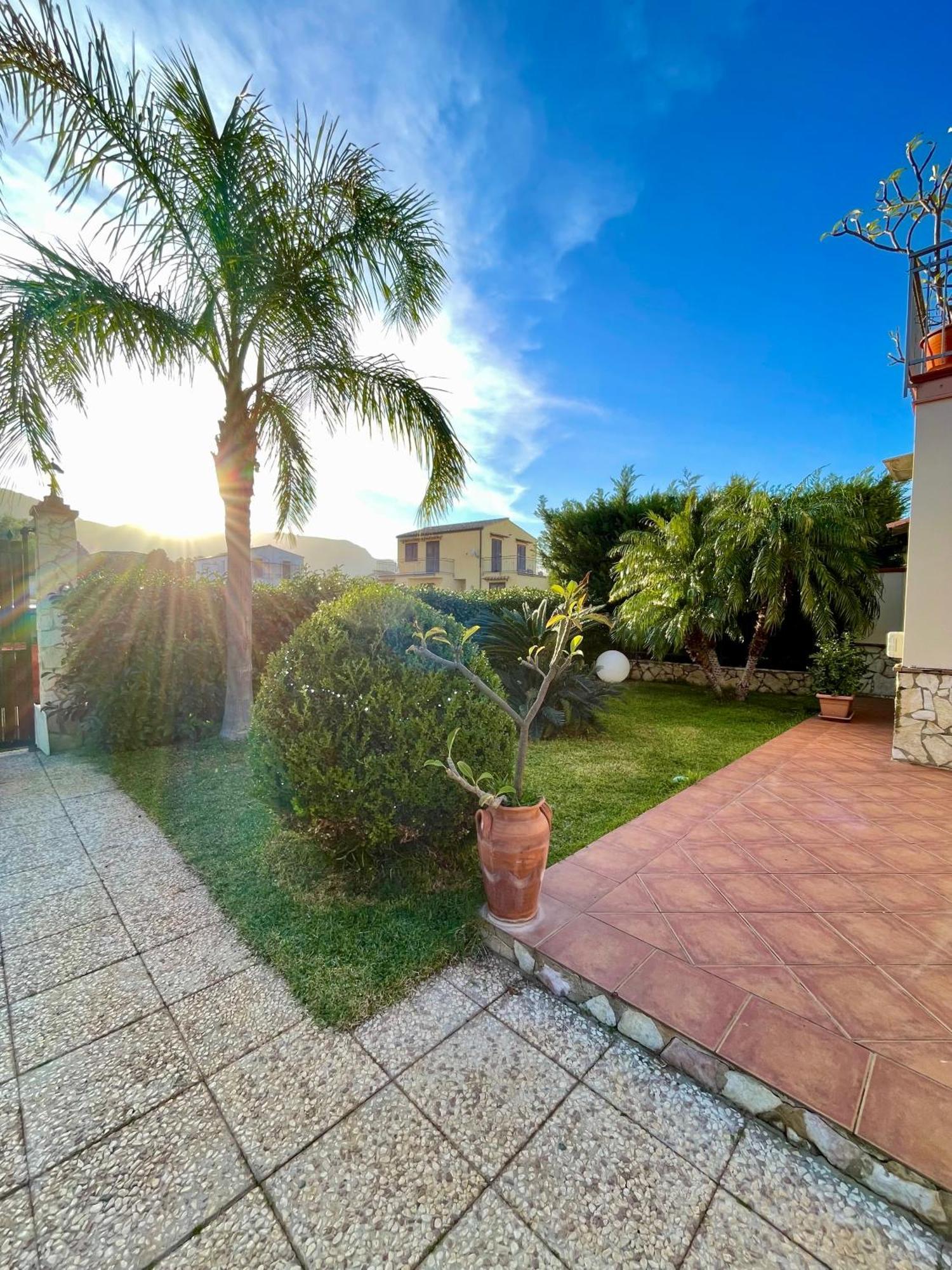 Villino Giulia Villa Altavilla Milicia Exterior foto