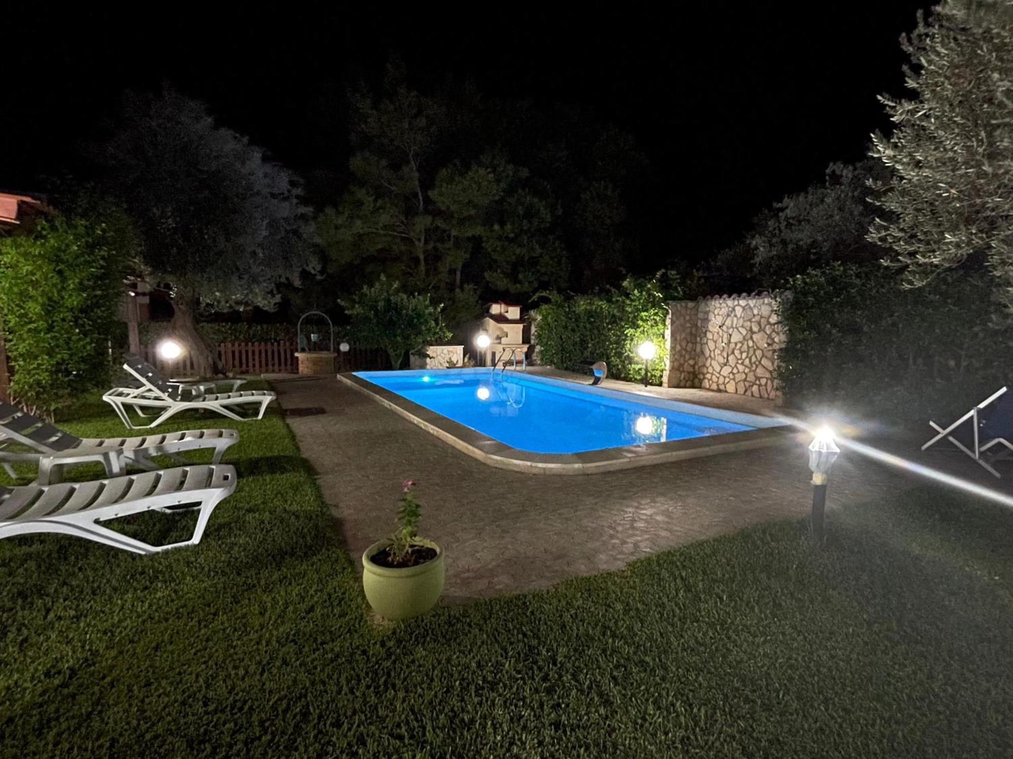 Villino Giulia Villa Altavilla Milicia Exterior foto